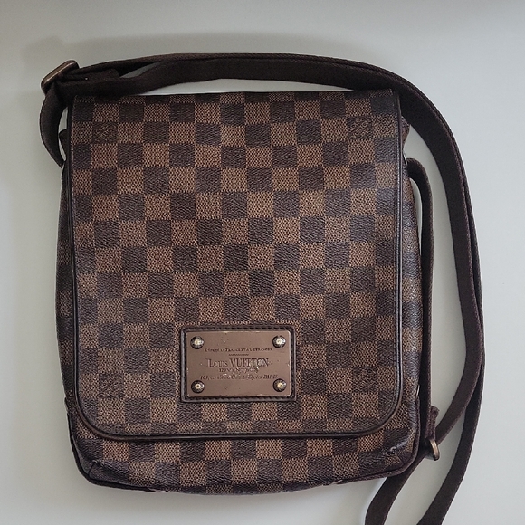 Louis Vuitton Other - Louis Vuitton Damier Ebene Brooklyn Messenger Bag